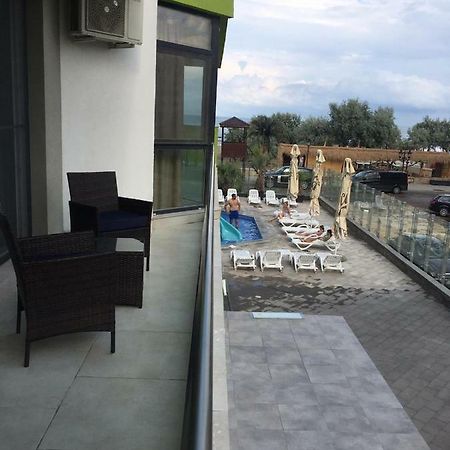 Umi Apartment Alezzi Resort ナボダリ エクステリア 写真
