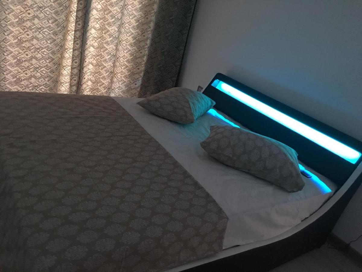 Umi Apartment Alezzi Resort ナボダリ エクステリア 写真