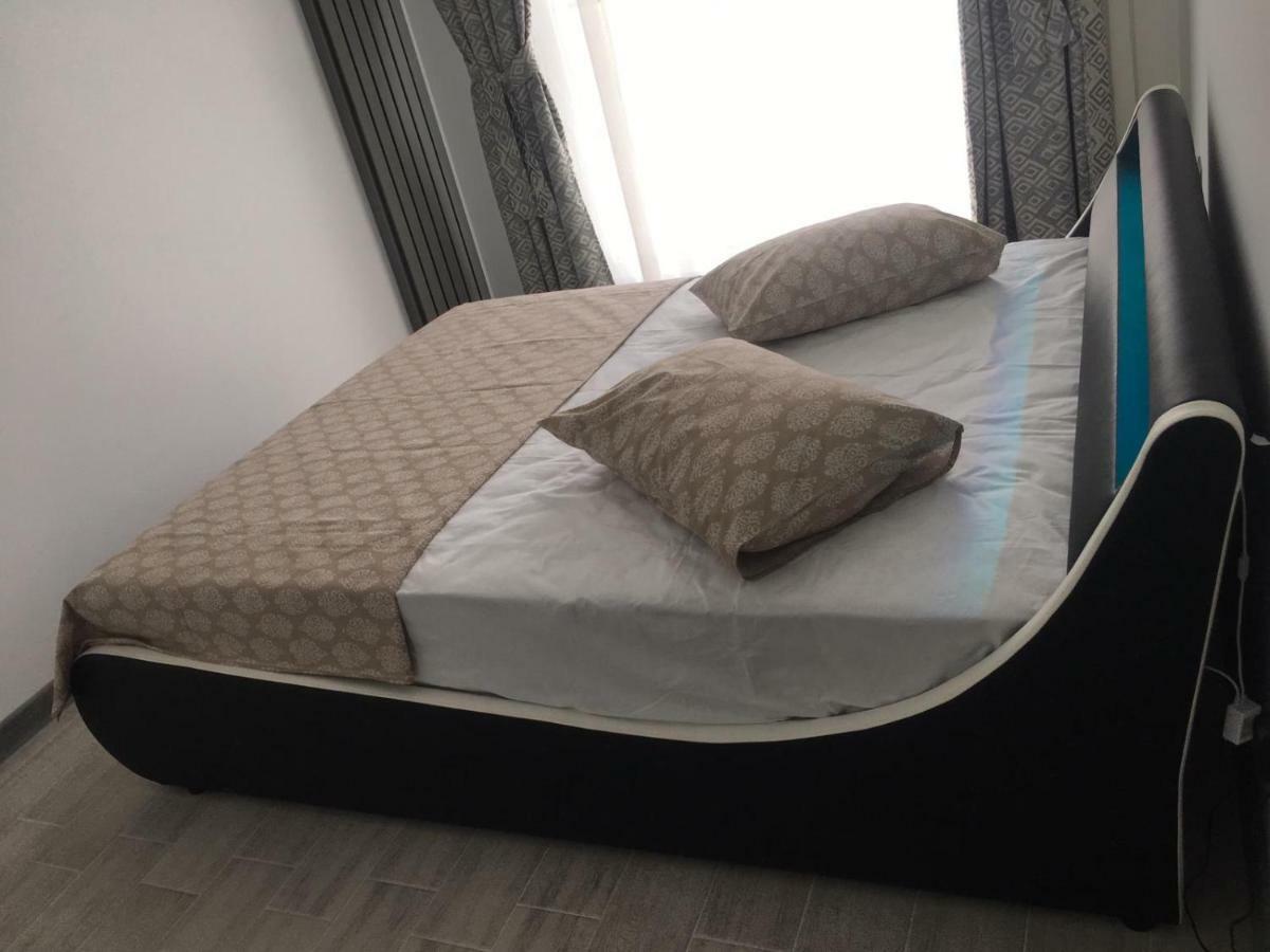 Umi Apartment Alezzi Resort ナボダリ エクステリア 写真