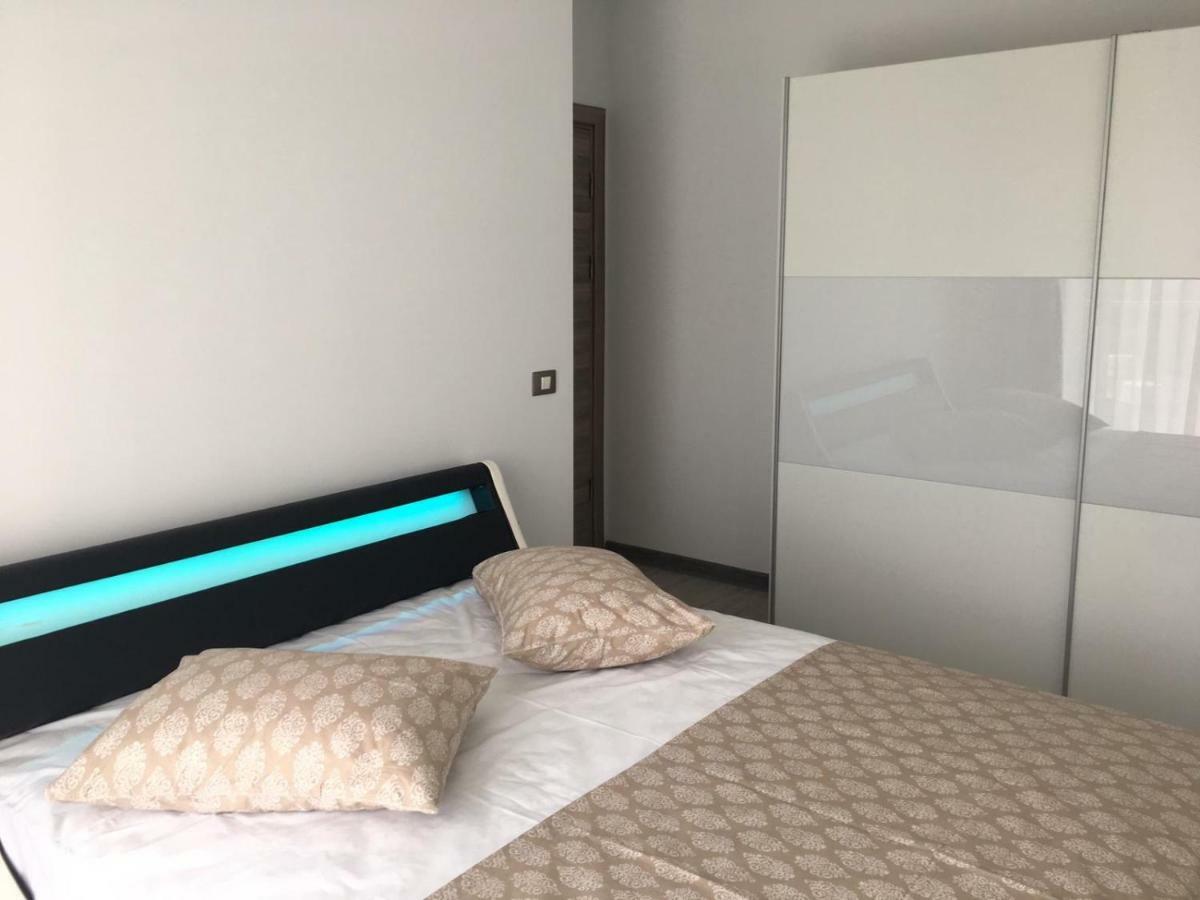 Umi Apartment Alezzi Resort ナボダリ エクステリア 写真