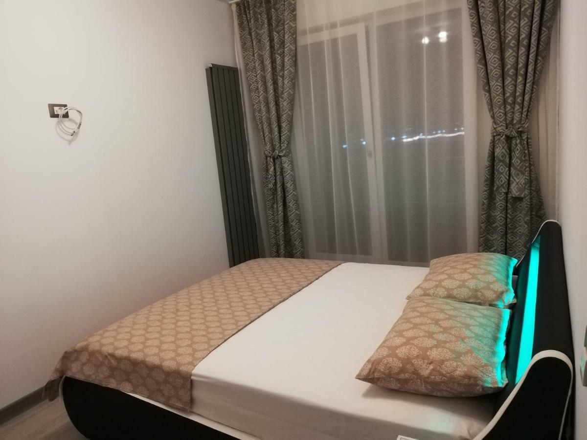 Umi Apartment Alezzi Resort ナボダリ エクステリア 写真