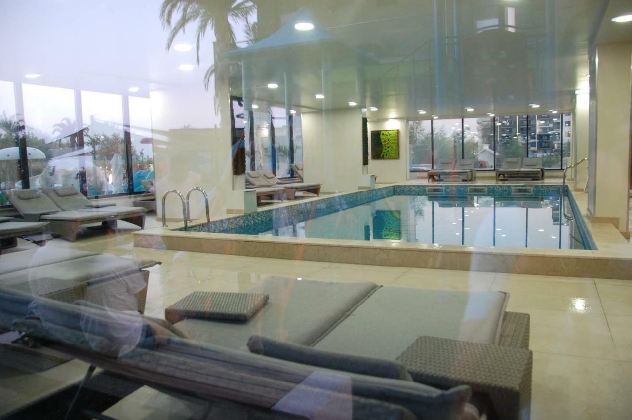 Umi Apartment Alezzi Resort ナボダリ エクステリア 写真